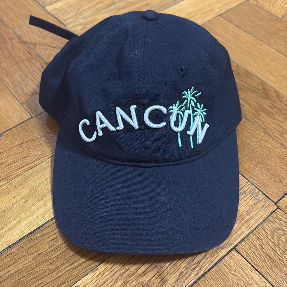 Blue Embroidered Cancun Hat Never Worn